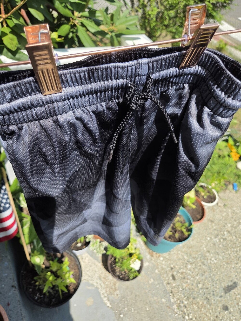 Black Camouflage Athletic Shorts with Drawstring Sport Sz Small 5/6 EUC
